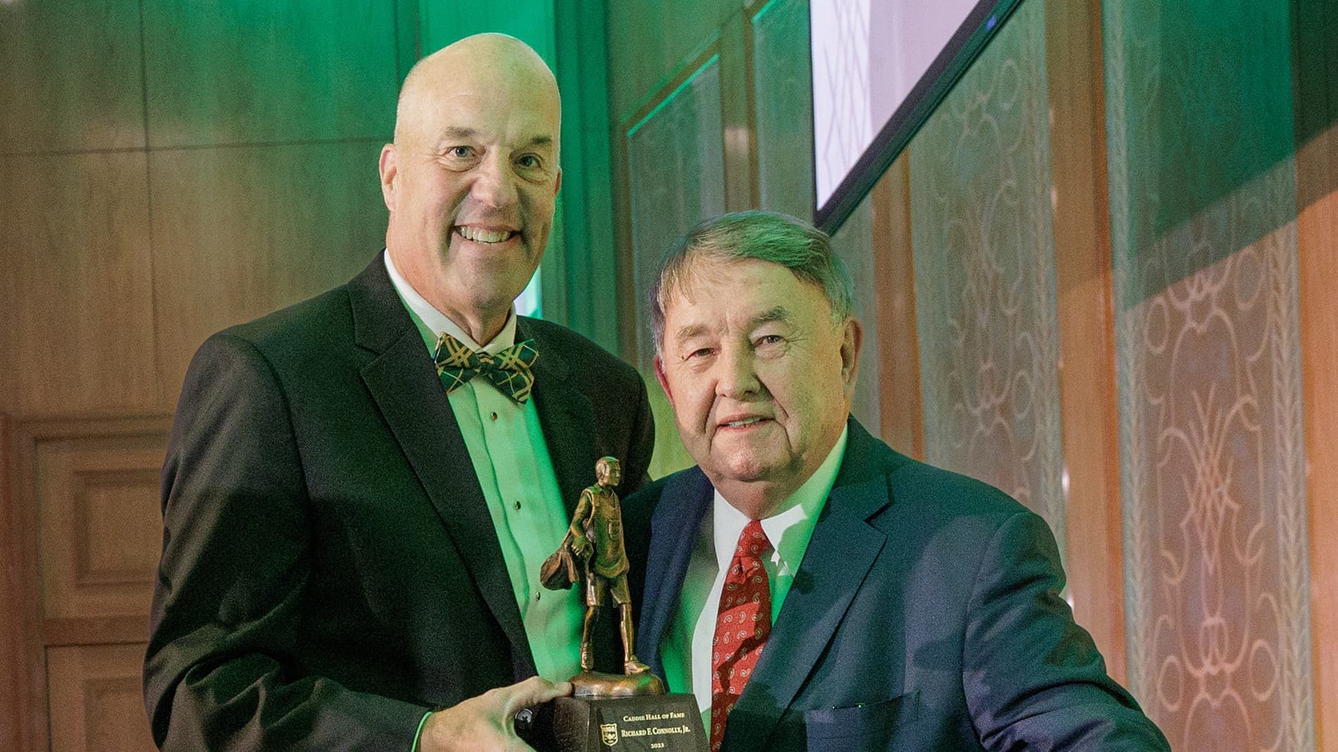 Famed money manager Dick Connolly inducted into Caddie Hall of Fame