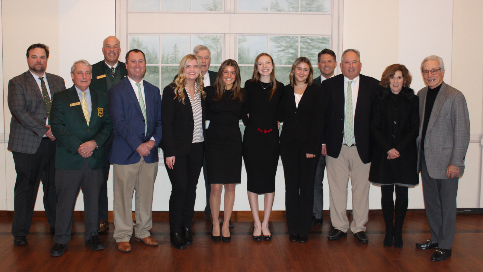 Full college scholarships awarded to 17 student caddies from state of Ohio