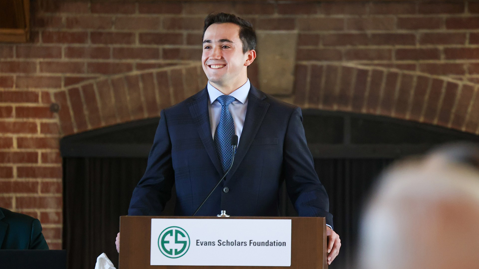 Full college scholarships awarded to 19 Wisconsin caddies