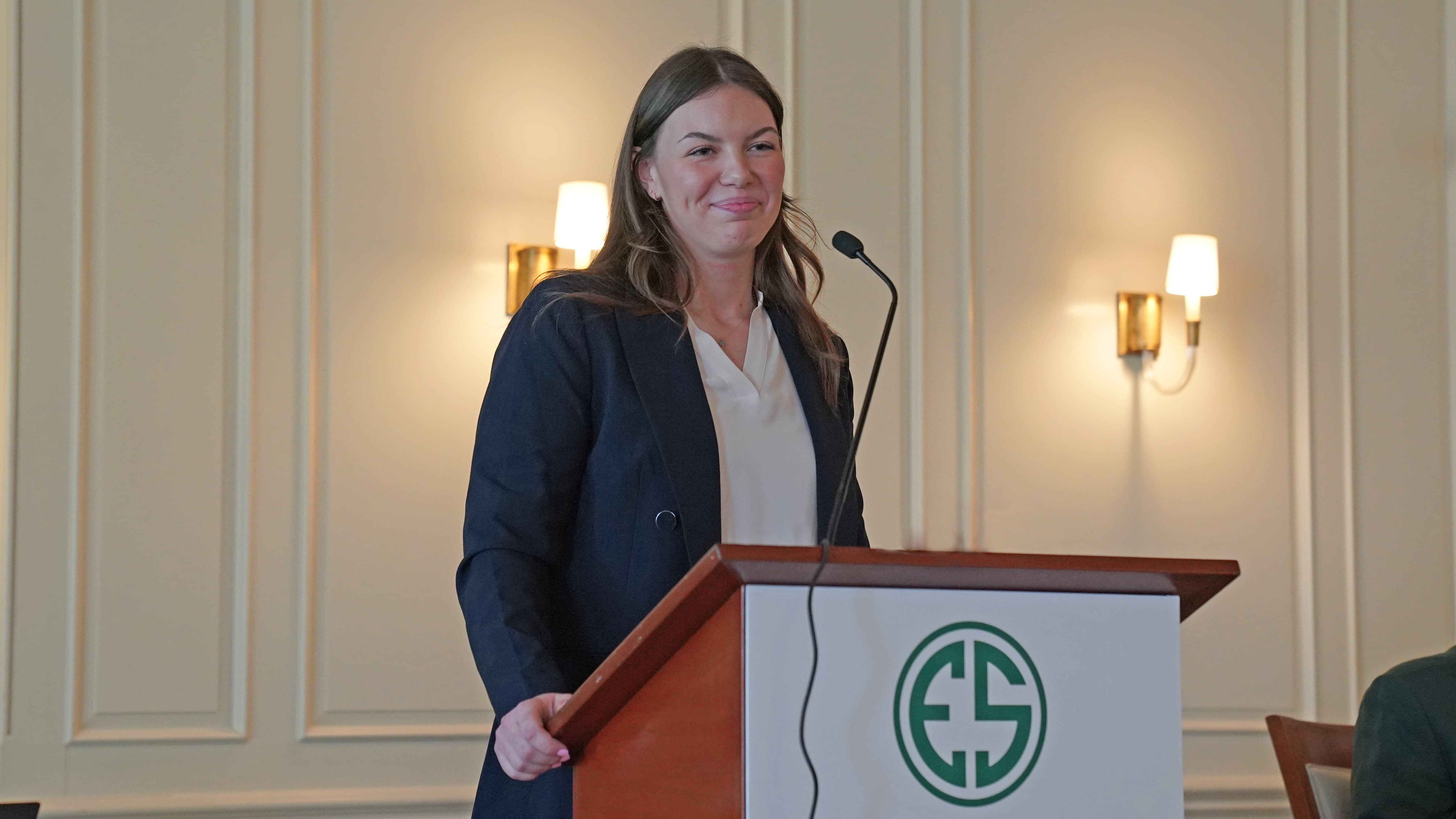 Twenty-five Michigan caddies earn Evans Scholarships