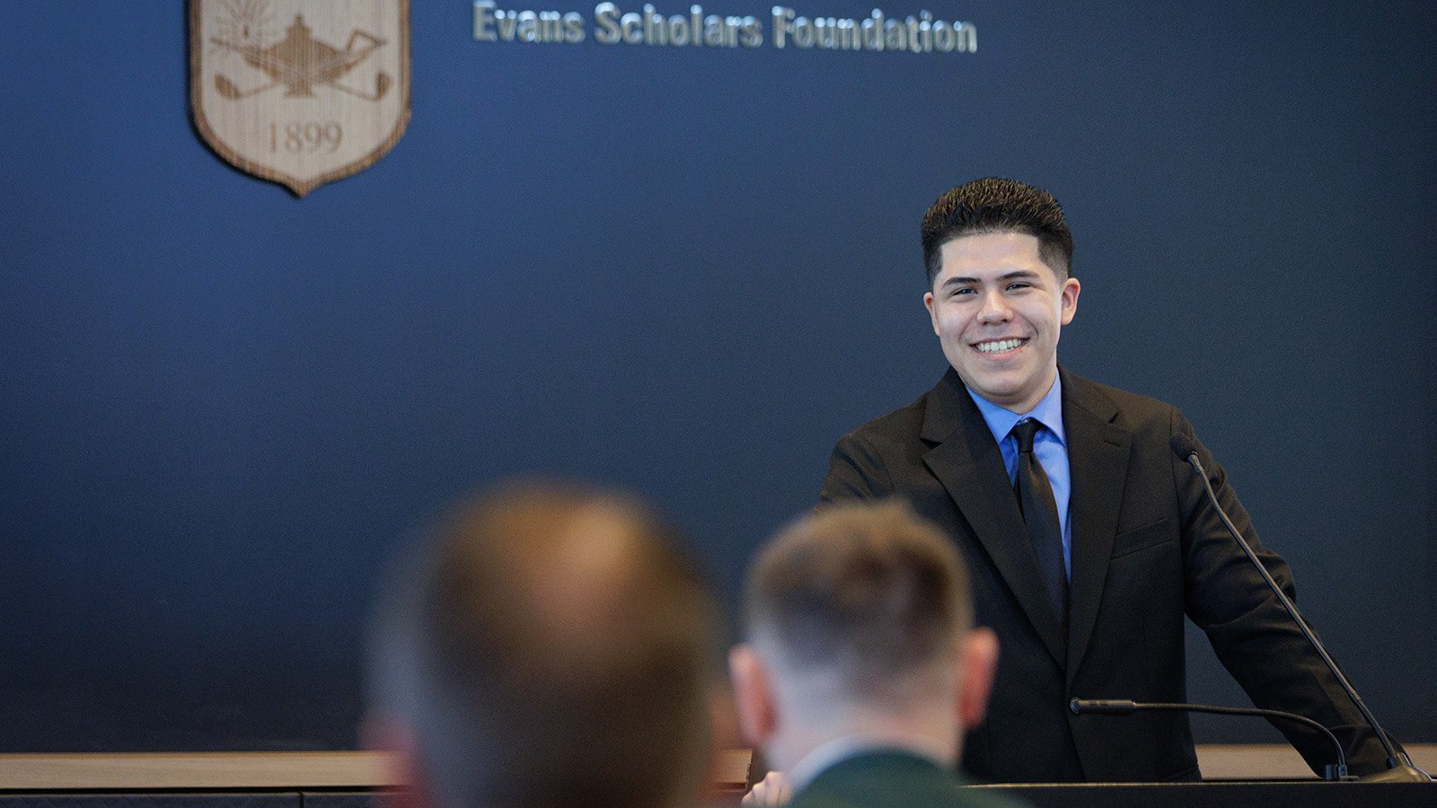 Record number of student caddies awarded full college scholarships